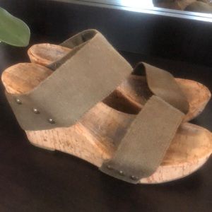 Lucky Brand Army Green Wedge Sandals Size 5.5